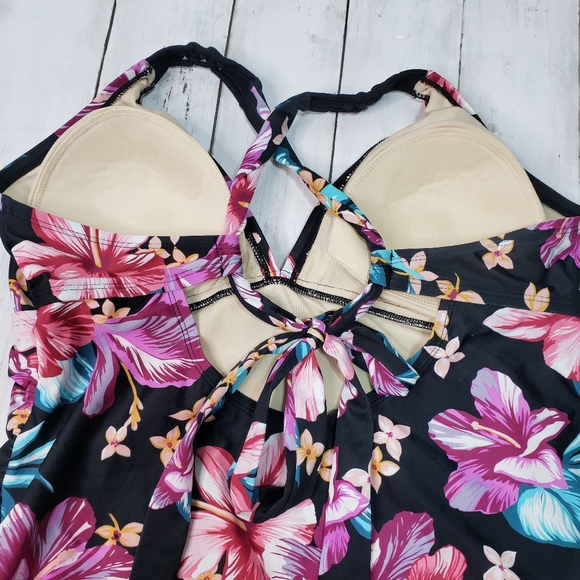 Merona Floral Print Criss Cross Strap Swimsuit - Picture 3 of 5